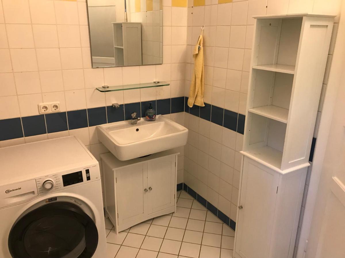 Charmante Altbau-Dg-Wohnung มิวนิก ภายนอก รูปภาพ